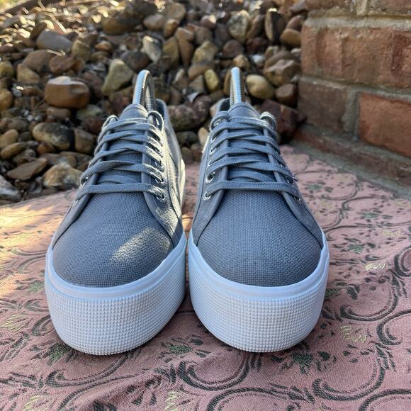 Superga 1.5 in Platform Canvas Sneaker Size 8.5 Gray Women's Shoes - Picture 3 of 11